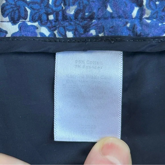 Talbot' Floral Signature Capris Pants - Picture 12 of 15